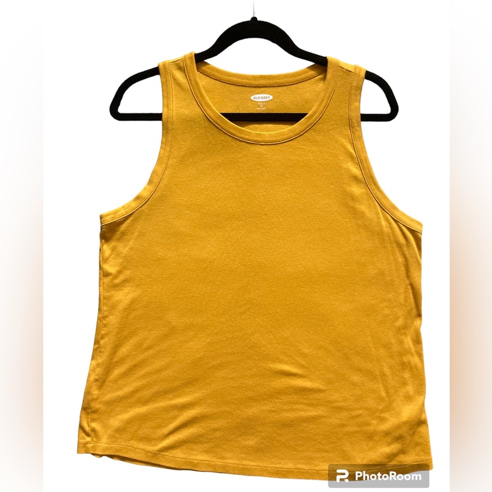 EUC Old Navy Size XL Mustard Slight Racer Back Tank